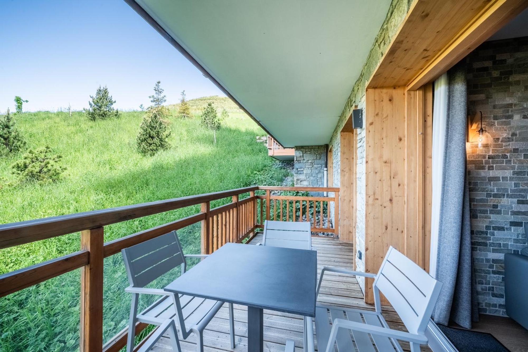 Residence Hameau De Clotaire Alpe D'Huez - By Emerald Stay Esterno foto