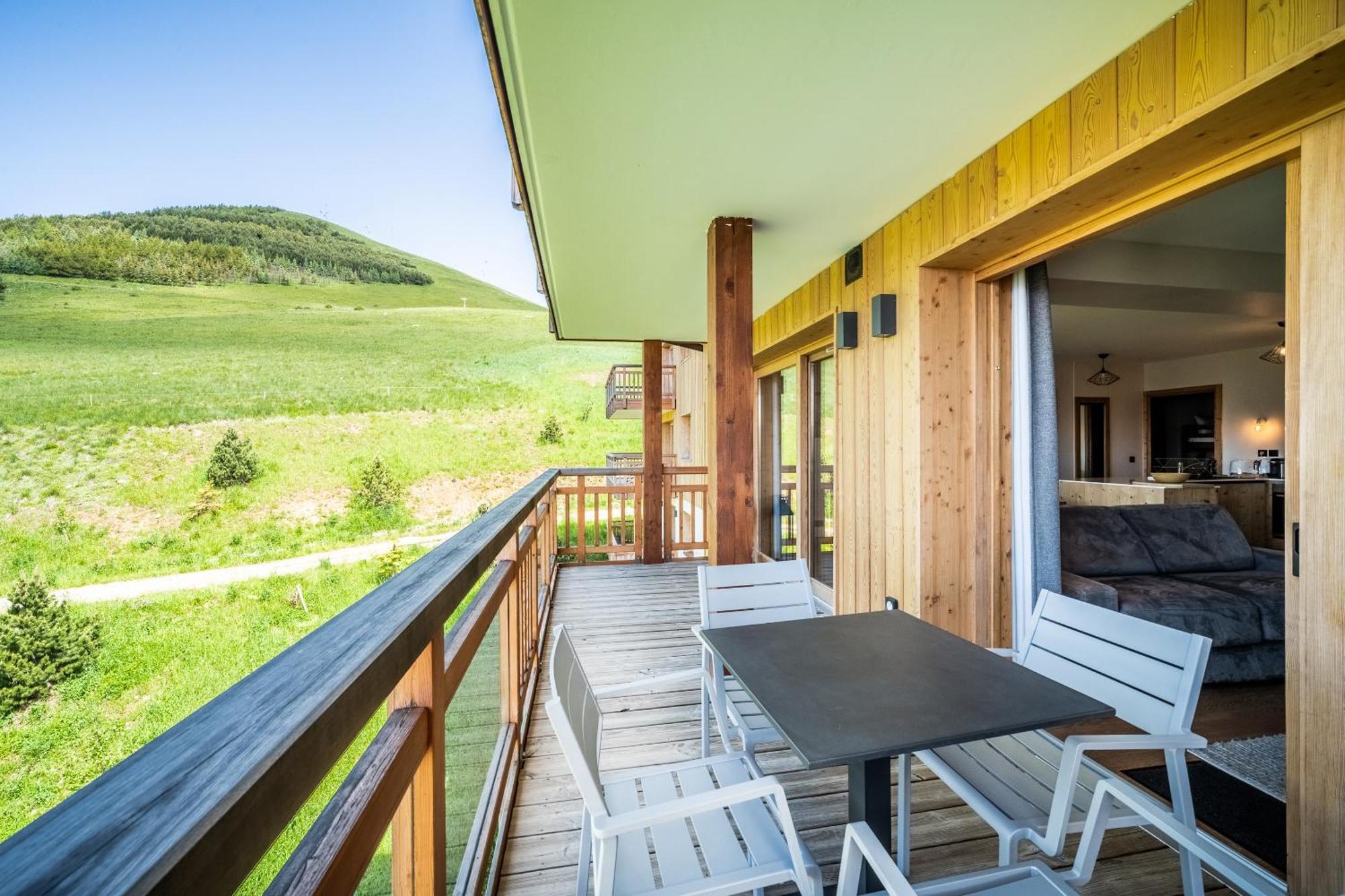 Residence Hameau De Clotaire Alpe D'Huez - By Emerald Stay Esterno foto